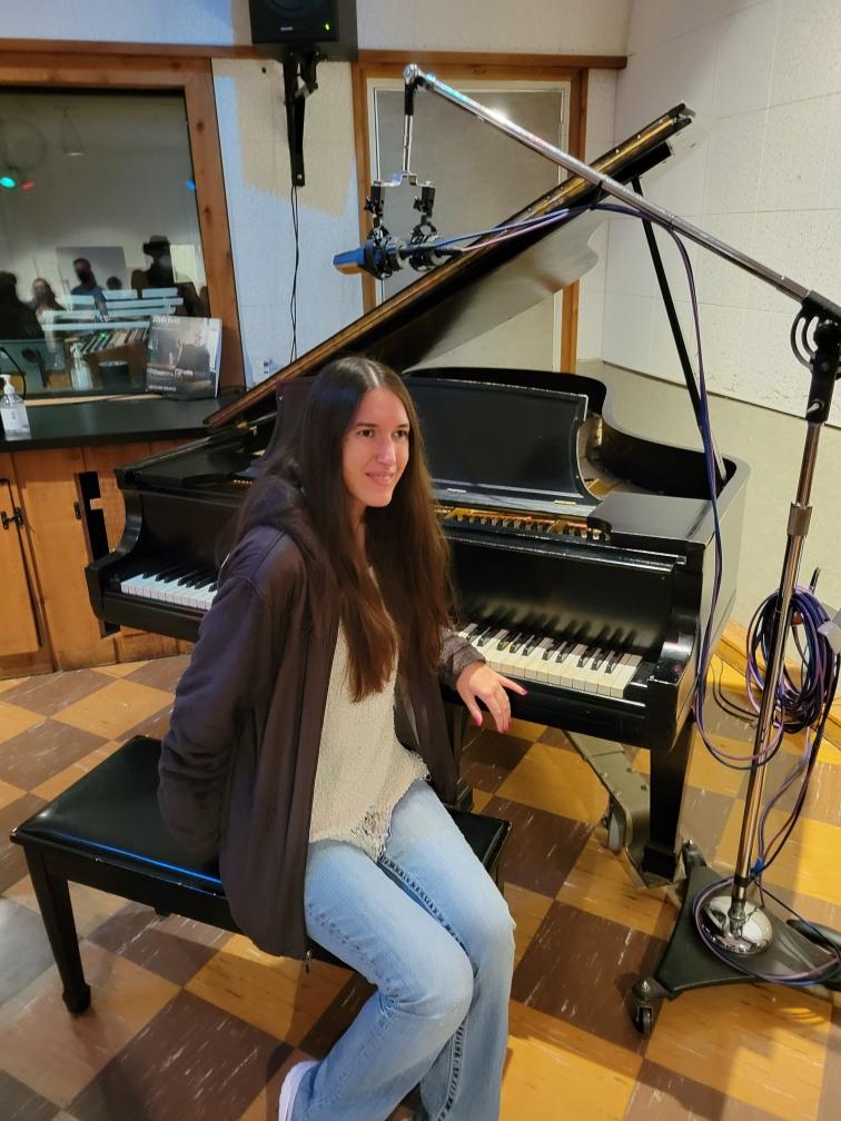 Demi Michelle with the Steinway at RCA Studio B